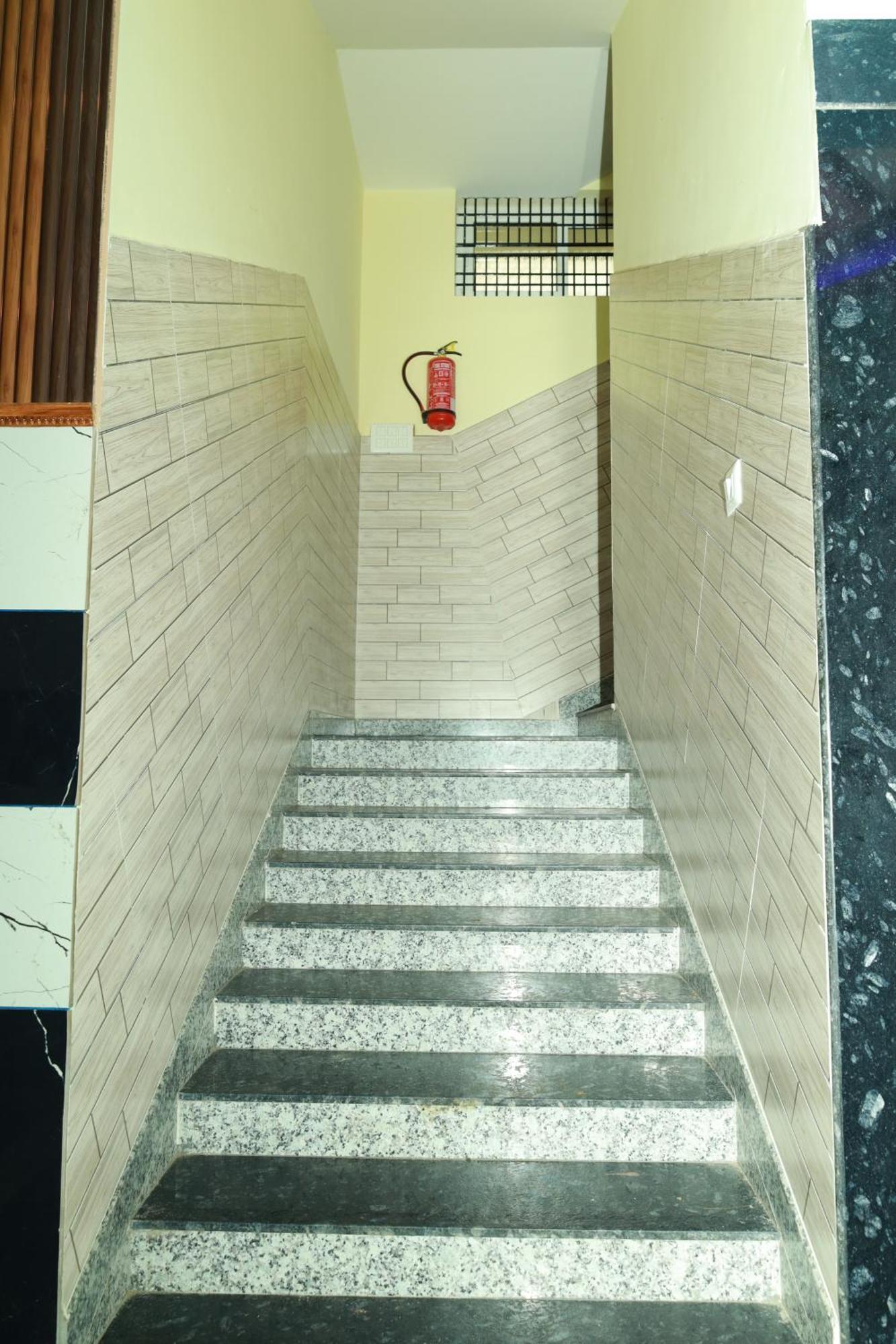 فندق Rv Residency Wodapatti المظهر الخارجي الصورة