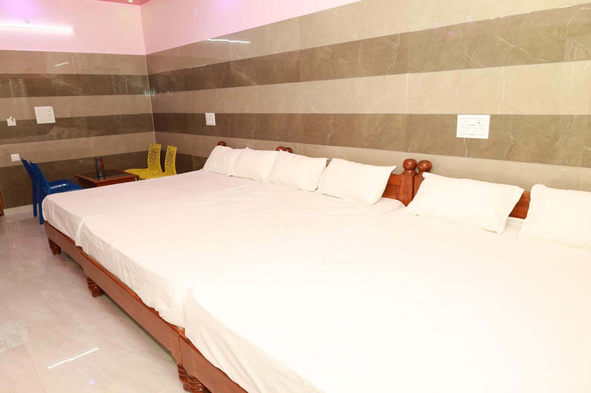 فندق Rv Residency Wodapatti المظهر الخارجي الصورة