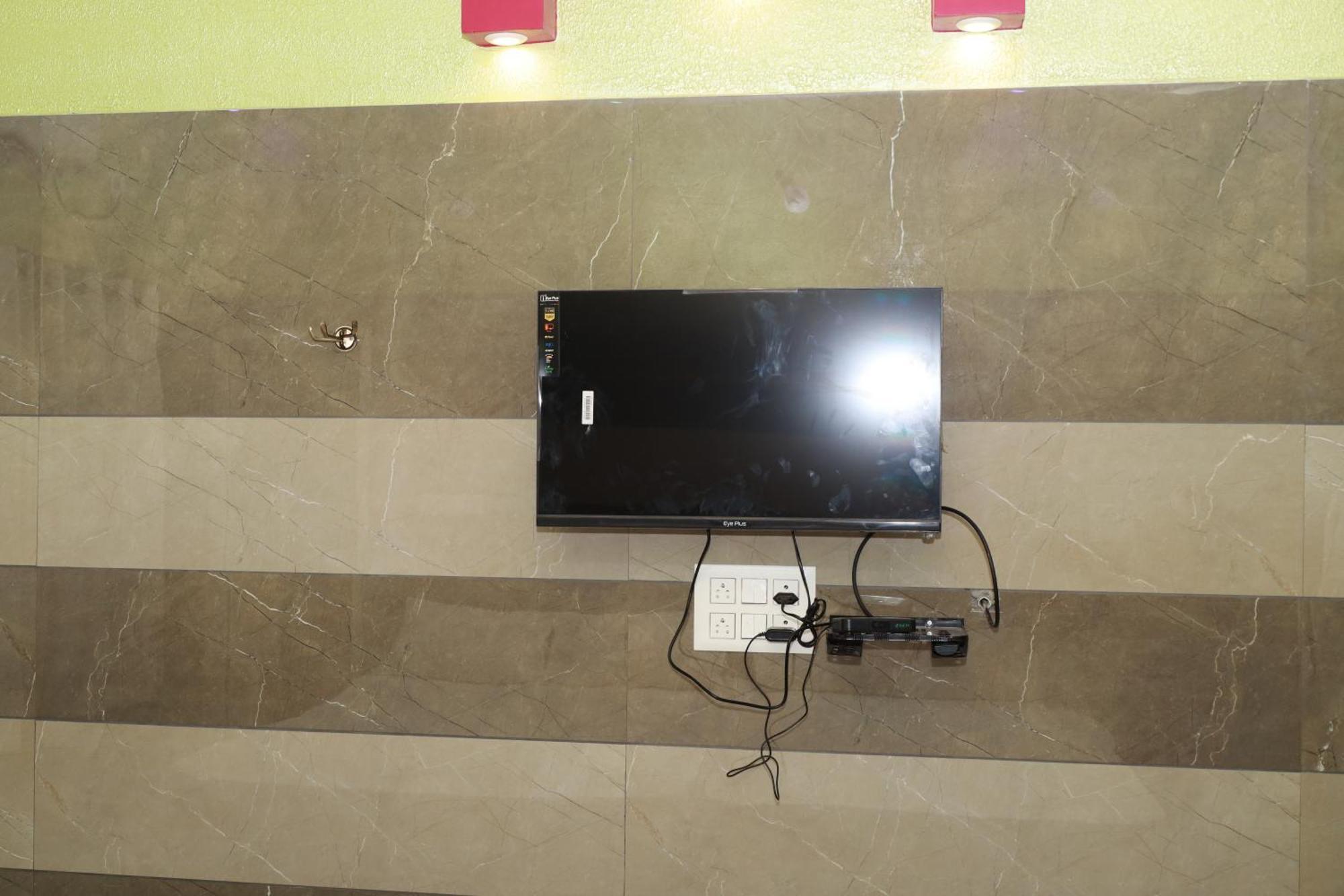 فندق Rv Residency Wodapatti المظهر الخارجي الصورة